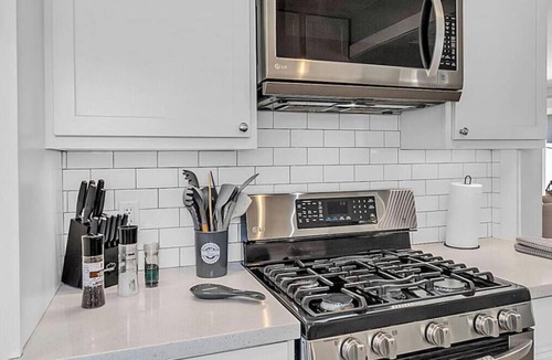 West Torrance Villa | Relaxed Beach Vibes Lodging
