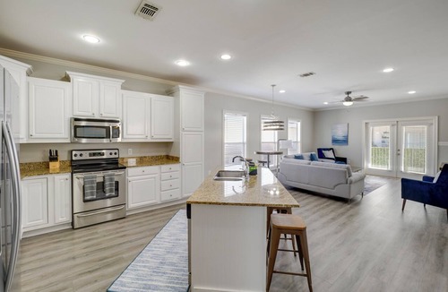 Biloxi Condo | Relaxing Biloxi Vacation Rental Condo Near Beach!