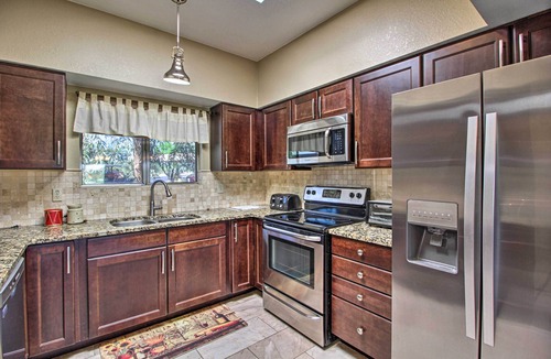 Green Valley House | Relaxing Green Valley Townhome ~ 30 Mi to Tucson!