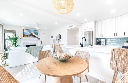 West Newport House | Remodeled 5BR Oceanview Retreat, Steps from 44th Street Beach
