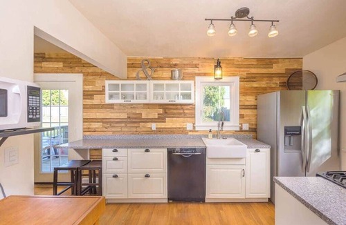 Appleton House | Remodeled Home Steps from Lawrence University