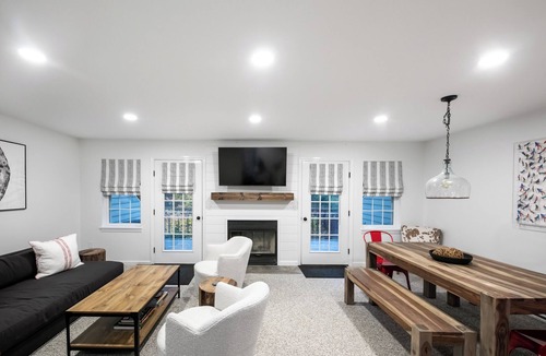 Hancock House | RENOVATED JIMINY PEAK MOUNTAINSIDE CONDO Designer Interiors Walk to Slopes
