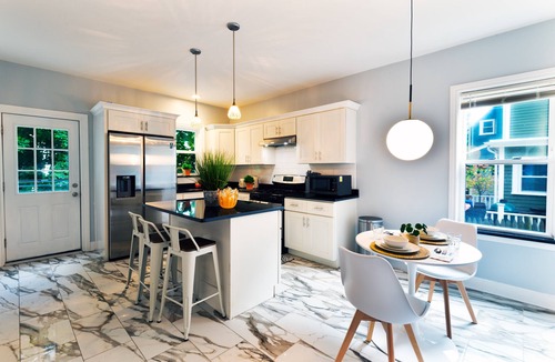 Dorchester Apartment | Renovated Retreat/Near JFK station