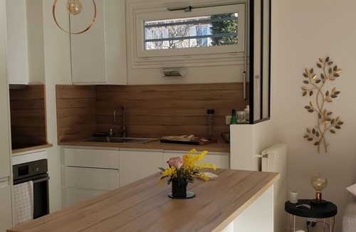 Maisons-Laffitte Apartment | Renovated studio 5min walk from the RER A station and the city center
