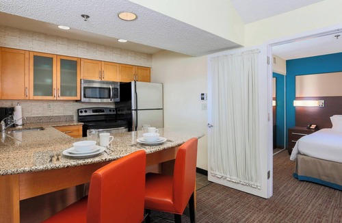 West Park Community Hotel | Residence Inn by Marriott Bakersfield