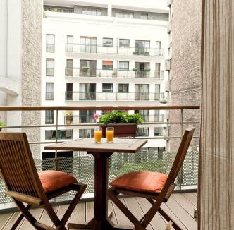 Quartier de la Plaine-de-Monceaux Apartment | Residhotel Imperial Rennequin