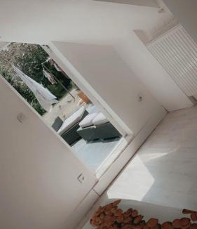 Juvisy-sur-Orge Apartment | Rez chaussée transformé en t4 au 114 Avenue de juvisy cottages