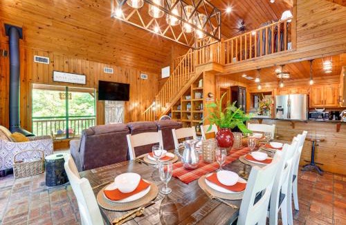 Seminary House | Riverfront Cabin w/Outdoor Oasis in Seminary!