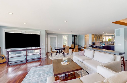 Herald Harbor House | Riverfront home with private dock, foosball table, fireplace, river views