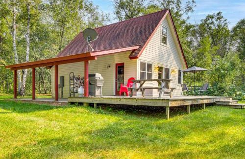 Crosby House | Riverside Retreat in Crosby: Pet Friendly!