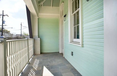 Faubourg Marigny Apartment | Roami at The Mandeville | 2BR w/Balcony