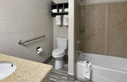Clovis Hotel | Rodeo Lodge
