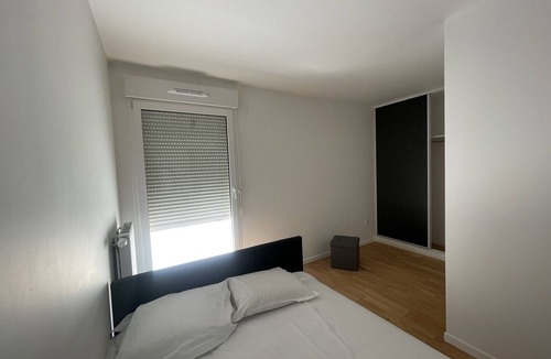Bobigny Apartment | Rooftop of 100m² at the gates of Paris with parking - civil lease