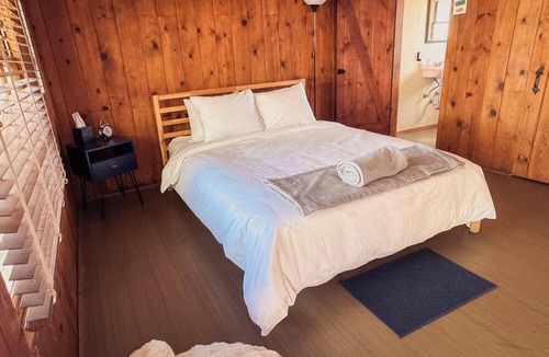 Joshua Tree Hotel | Room 3 Desert Retreat - Downtown Joshua Tree