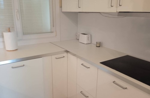 Ablon-sur-Seine Apartment | Room in pleasant apartment - easy access Paris13