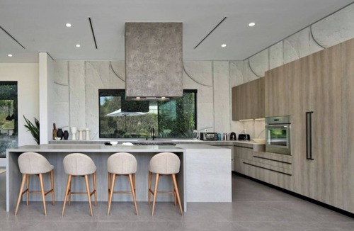 Sherman Oaks House | Round Valley Residence - Sherman Oaks Hillside Retreat with Pool and Spa