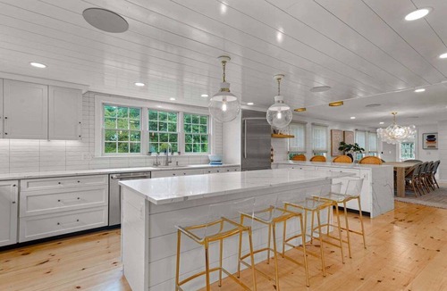 West Chatham House | Royal Retreat: 935-C Renovated Luxury Chatham Home with Pool & Hot Tub