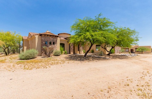 Rio Verde Foothills House | Rural area desert escape