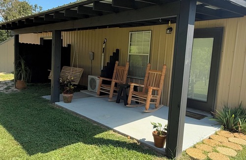 Neely Apartment | Rustic and cozy 2 bedroom apartment in charming Lucedale Ms, with WiFi,AC
