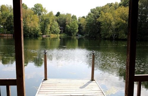 Tomah Cabin | Rustic Family Cabin Rental with a Fire Pit near Wisconsin Dells
