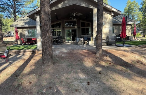 Williams House | Rustic Luxury Meets Adventure: 4BR Mountain Retreat Near Grand Canyon & Golf