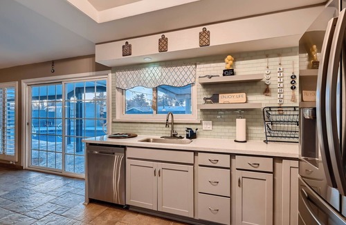 Paradise House | Rustic Vegas home with beautiful Salt water Pool,Billiard,& Hot tub