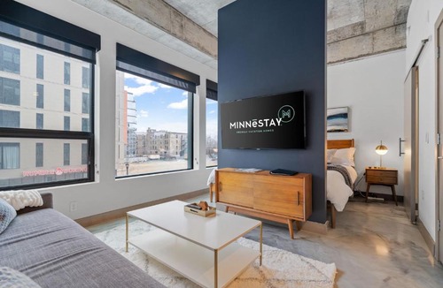 Warehouse District Apartment | Sable 203 - Alcove
