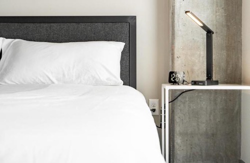 Warehouse District Apartment | Sable 602 - Alcove