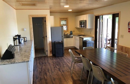 West Cook Cabin | Saganaga Lodge Small Room #3