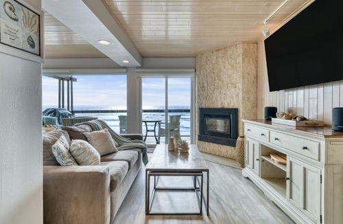 La Selva Beach House | Sand Castle by AvantStay