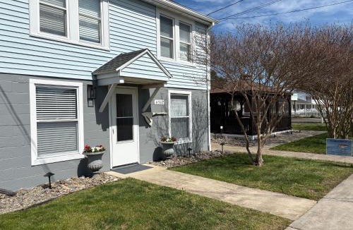 Chincoteague Apartment | Sandpiper Retreat Chincoteague Island APT-B
