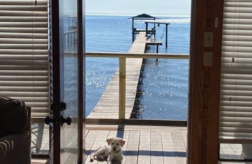 Fairhope Cabin | Sandy Beach, gorgeous sunsets, great front porch view!