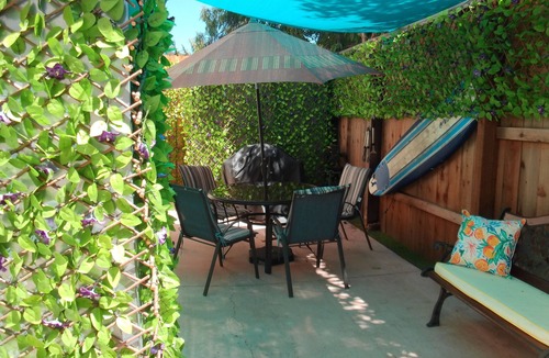 Santa Barbara Apartment | Santa Barbara Mermaid's Cove- Cozy 1-bedroom Apartment with A/C, WiFi, and W&D