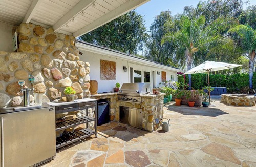 Santa Barbara Cottage | Santa Barbara Vacation Rental w/Pool & Hot Tub!