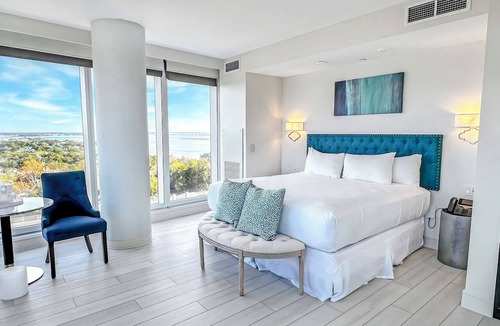D'Iberville Hotel | Scarlet Pearl Casino Resort