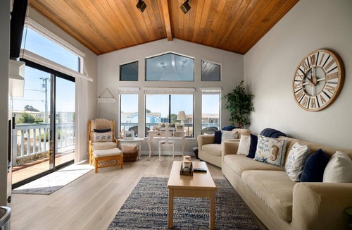 Marine Terrace House | Sea'Scape : 2 BR, 2 BA House in Cambria, Sleeps 4