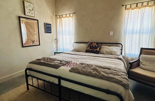 Pearsonville House | Secluded 20-Acre Ranch Getaway with Breathtaking Sierra Foothill Views