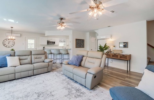 Pass Christian House | Secluded Home on Canal 1 Mile to Beach