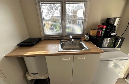 Arnouville Apartment | Self-contained studio in a house 15min from Roissy