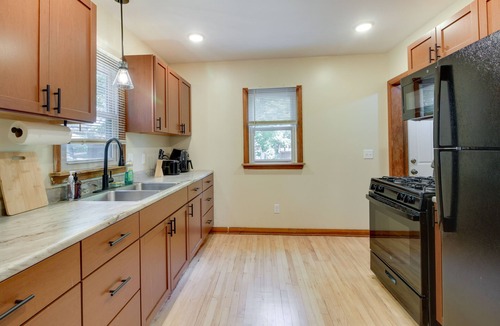 Crosby Cottage | Serene Crosby Cottage: 3 Mi to Serpent Lake!