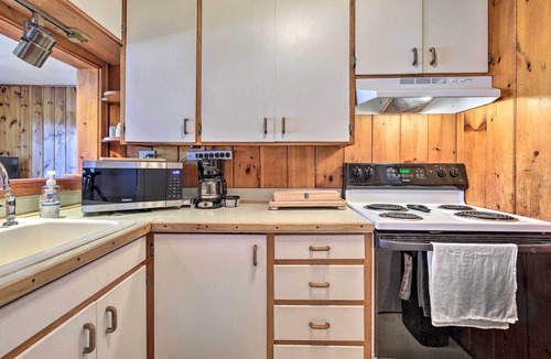 Arbor Vitae Cottage | Serene Woodruff Cottage: Lakefront Access!