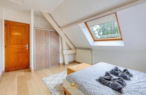 Serris Villa | Serrissiens Verger, 5-room house, 15 min from Disneyland