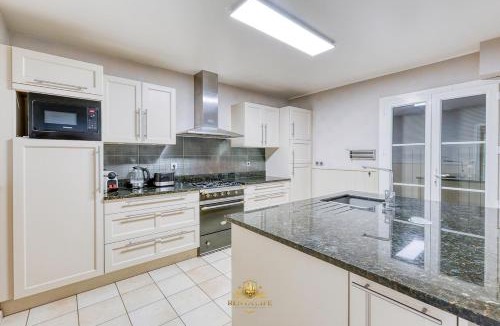 Serris Villa | Serrissiens Verger, 5-room house, 15 min from Disneyland
