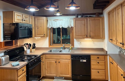 Zenda House | Shea Oaks; Linn Pier North