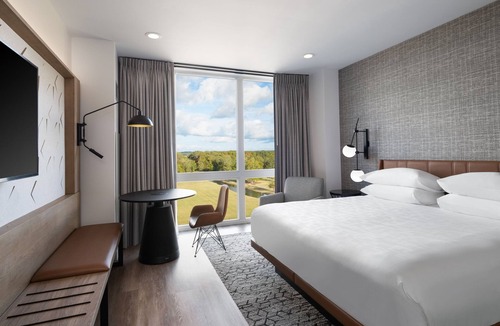 Flowood Hotel | Sheraton Flowood The Refuge Hotel & Conference Center