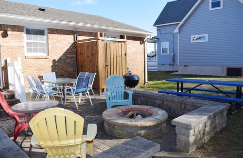 Chincoteague Cottage | Sidewalk's End- Quiet Street, Close to Everything