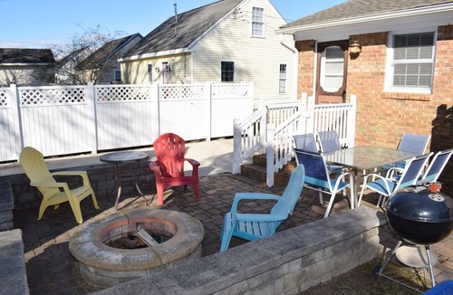 Chincoteague Cottage | Sidewalk's End- Quiet Street, Close to Everything