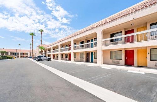 Indio Hotel | Signature Indio I-10 Coachella Valley by Sonesta