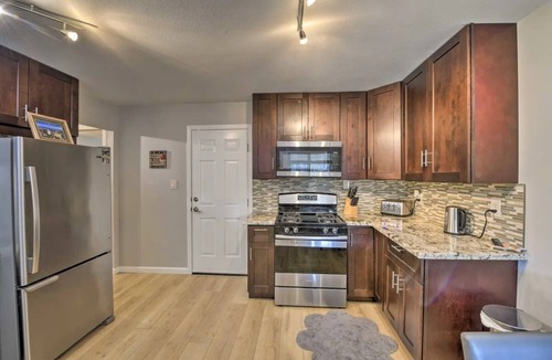 Carmichael House | Silver Modern 2BR: Pet-Friendly Oasis w/Fenced Private Garden Near Downtown