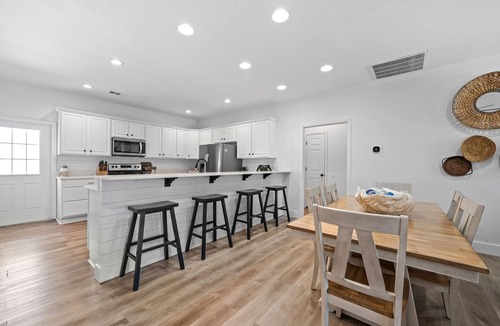 Surf Side Shores House | Single Story Home + 2 King Masters + Walk to Private Beach